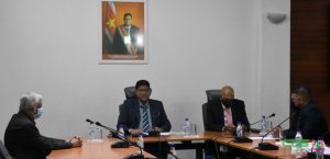Baidjnath-Panday-president-Santokhi-minister-Achaibersing-300x145.jpeg 