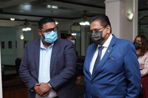 Presidents Ali and Santoki in Guyana