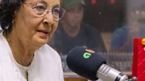 Simons: economie onder druk, brandstofprijs blijft beheerst en hervormingen op komst