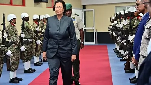 President Simons vertrokken naar New York 