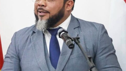 Bronto Somohardjo ontkent misbruik staatsmiddelen: “Ik heb niks fout gedaan”