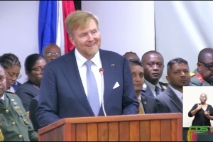 Embedded thumbnail for Buitengewone Vergadering DNA ter ere van het Staatsbezoek Koninklijk echtpaar