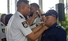 Korpschef: Bevordering KPS-leden symbool van groei en integriteit