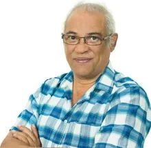 Hugo Essed: Presidentiële besluiten botsen met staatsrechtelijke regels