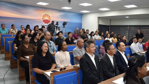 PetroChina financiert vernieuwde AdeKUS-aula met 80 zitplaatsen