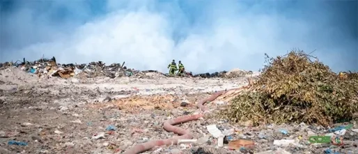 Brandweer blijft alert bij Ornamibo na grote brand en rookontwikkeling