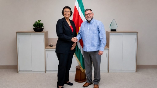 Vertrekkende Canadese ambassadeur wil grotere rol voor Canada in Suriname