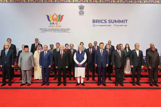 BRICS Pay: kan het nieuwe betaalsysteem de macht van SWIFT en de dollar uitdagen? (1)