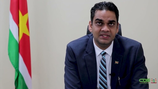 Aangifte tegen ex-minister Ramadhin na verdwijnen goederen ter waarde van circa SRD 1 miljoen