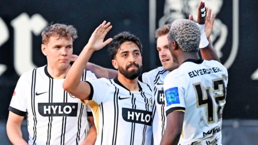 Pherai promoveert met Elversberg naar Bundesliga