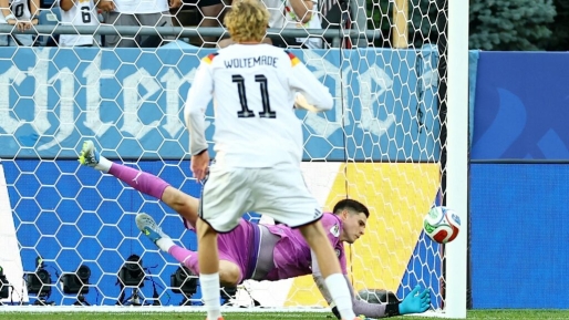 Paraguay schakelt Duitsland uit op WK na zenuwslopende strafschoppenserie