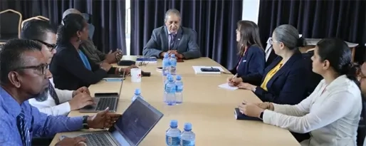 VWA en IDB bespreken voortgang arbeidsmarktproject