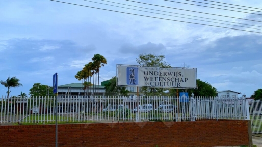 Leraren Imeao 3 uiten misnoegen over uitblijven betalingen