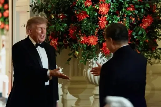 Van 'cheaters' naar 'great friendship': hoe Trump anders over Xi en China is gaan praten