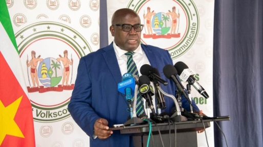 Nieuwe Raad van Commissarissen voor Canawaima Ferry na vermoedens van malversaties