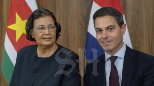 President Simons voert telefonisch overleg met nieuwe Nederlandse premier Jetten