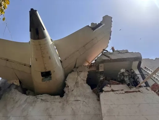 Air India-toestel crasht, minstens 100 doden
