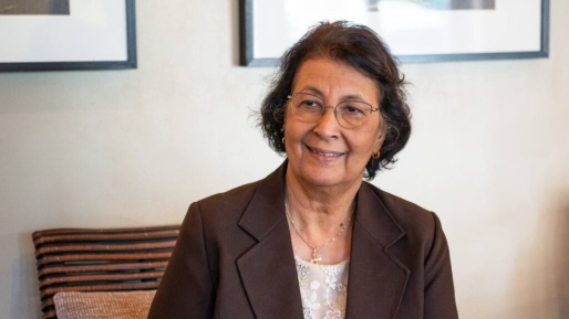 Simons erkent tekort aan uitrusting bij politie