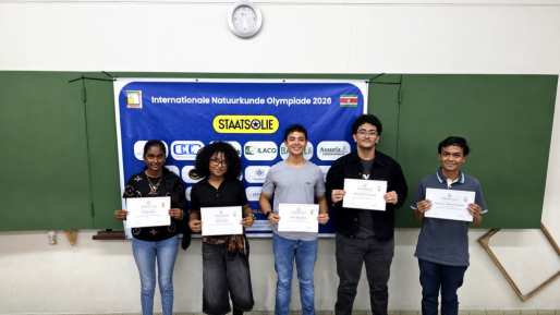 Vijf Surinaamse scholieren naar Natuurkunde Olympiade in Colombia