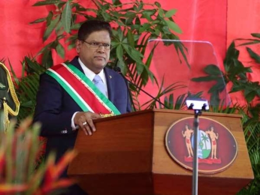 De Surinaamse president Chan Santokhi tijdens zijn inauguratie in juli. De Surinaamse president Chan Santokhi tijdens zijn inauguratie in juli.