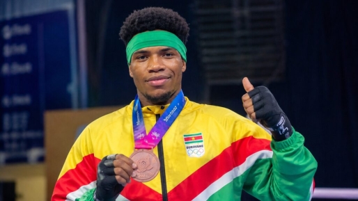 Bokser Schet verovert medaille voor Suriname op CACSO Spelen