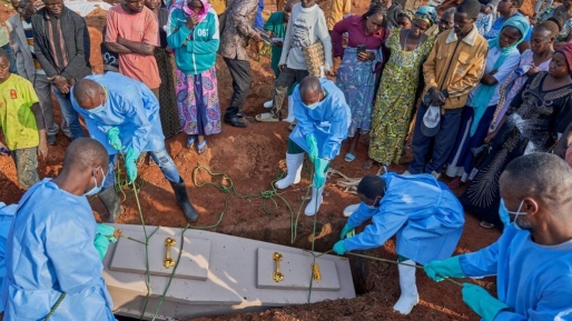 Ebola-uitbraak in Congo eist ruim 2000 levens en verspreidt zich in recordtempo
