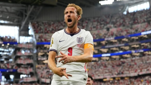 Engeland verslaat Kroatië in doelpuntrijk WK-duel en pakt eerste drie punten
