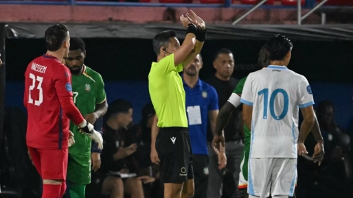 FIFA-voorzitter veroordeelt racistische uitingen tegen Surinaamse voetballers in Guatemala