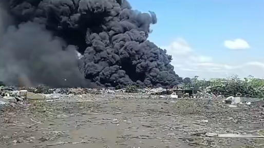 Grote brand op Ornamibo veroorzaakt ernstige rookoverlast