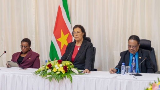 Regering zet SRD 270 miljoen in woningbouwfonds voor betaalbare leningen