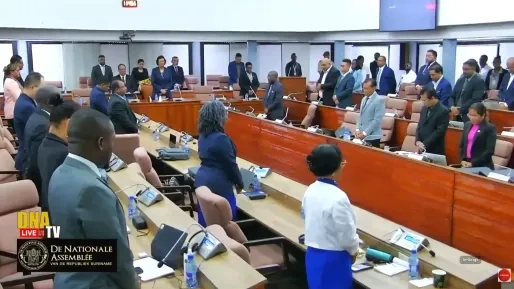 Algemene Politieke Beschouwingen starten met eerbetoon aan Venetiaan