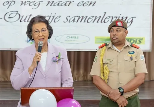 President Simons: certificaat is begin, niet het eind voor jonge ondernemers