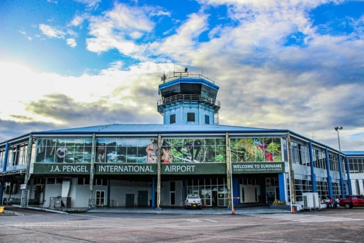 Ook vanavond geen luchtverkeersleiders: uitgeweken KLM-vlucht kan pas morgen terugkeren