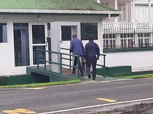 De wachtkamer van het State House waar het incident plaatsvond. De wachtkamer van het State House waar het incident plaatsvond.